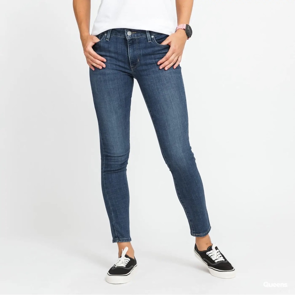 NWT Levi’s 711 Women’s Skinny Jeans
